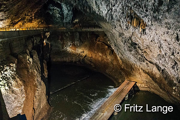 Adelsberg Grotte