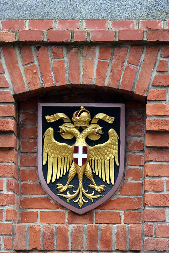 Wappen am Aussichtsturm im Türkenschanzpark
